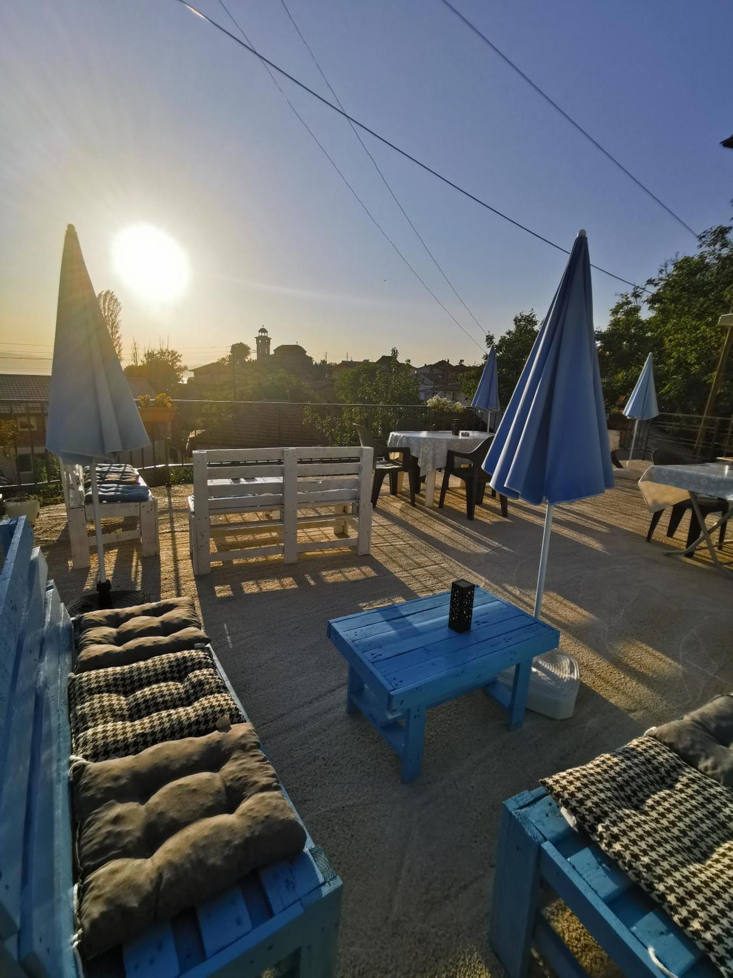 Gopo Guesthouse Elshani Buitenkant foto